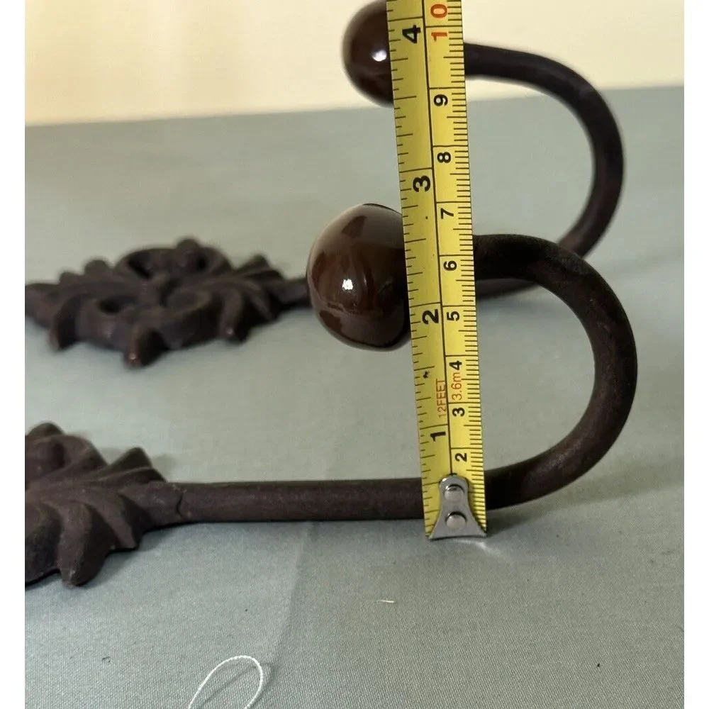 Set Of 2 Antique Cast Iron Ornate Wall Hooks Coat Hat Hanger